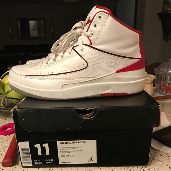 Jordan 2s and powder blue 10s - Picture 1 of 7